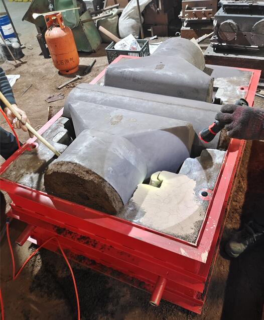 Grote delen door aluminium zandgieten